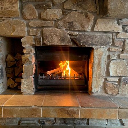 Alpine Woodsmoke Apartments Falls Creek Luaran gambar