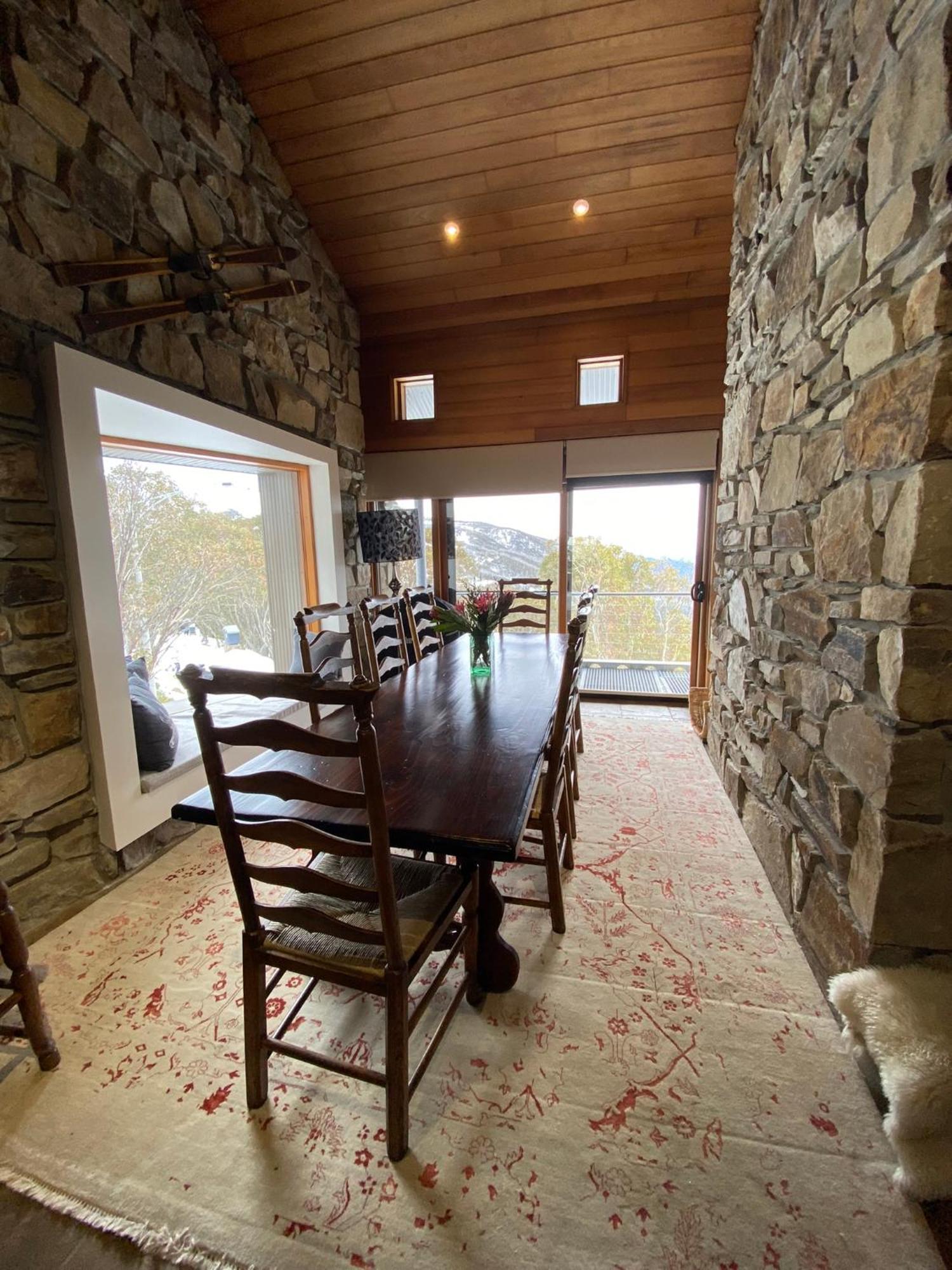 Alpine Woodsmoke Apartments Falls Creek Luaran gambar