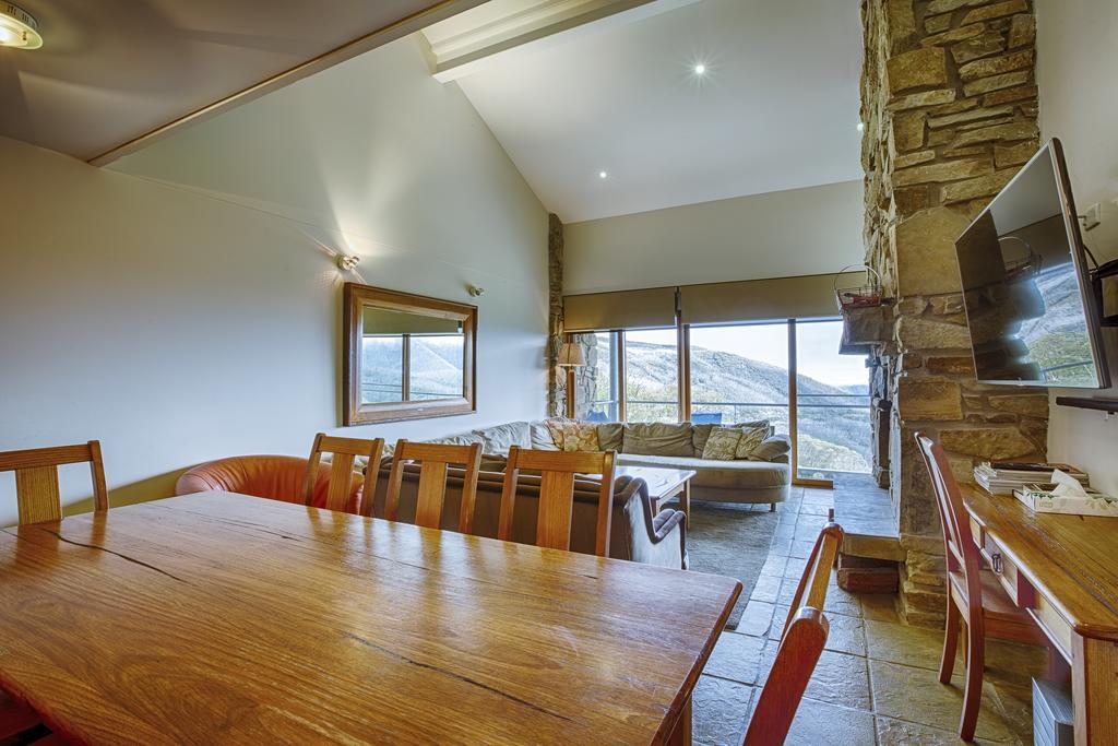 Alpine Woodsmoke Apartments Falls Creek Luaran gambar