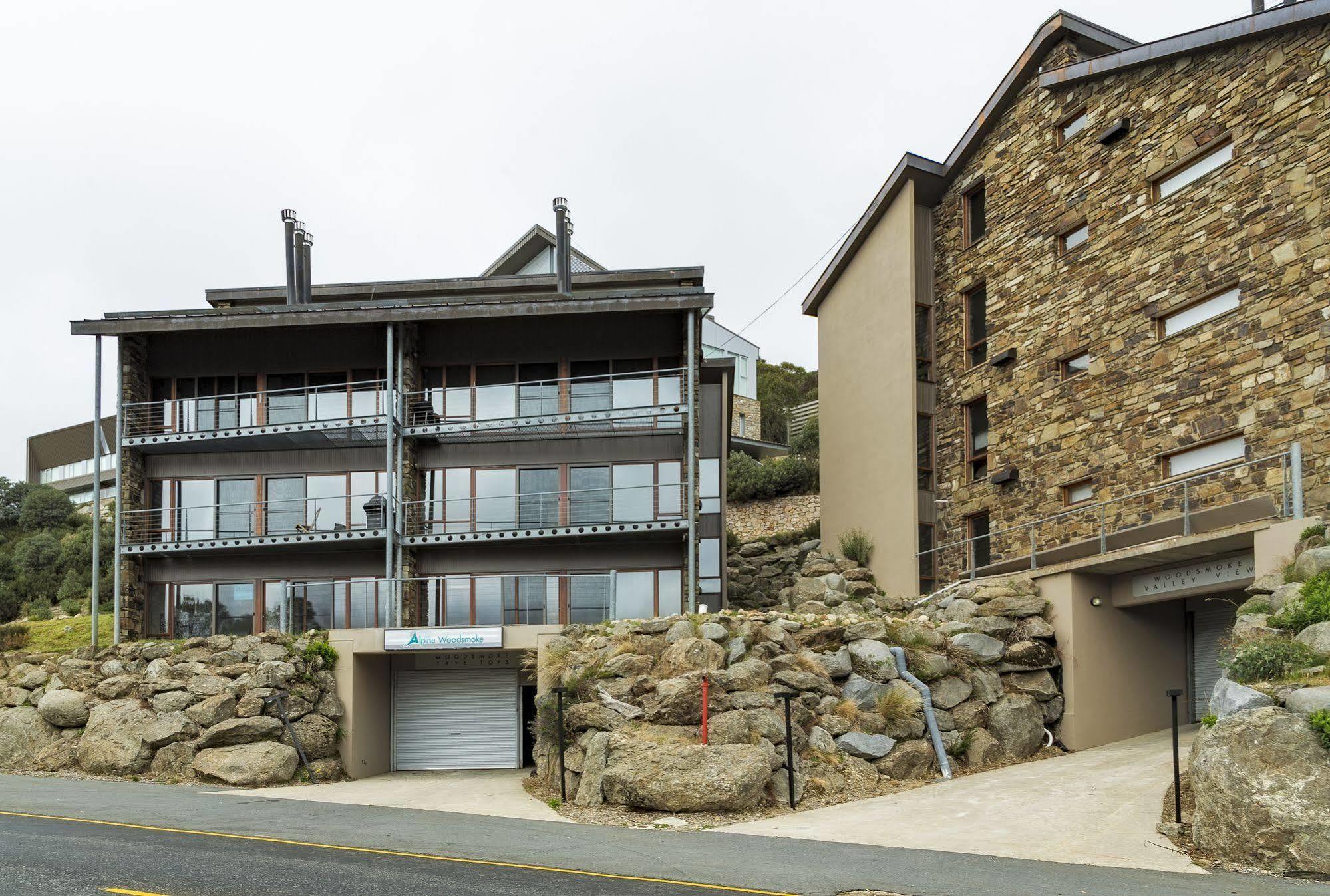 Alpine Woodsmoke Apartments Falls Creek Luaran gambar