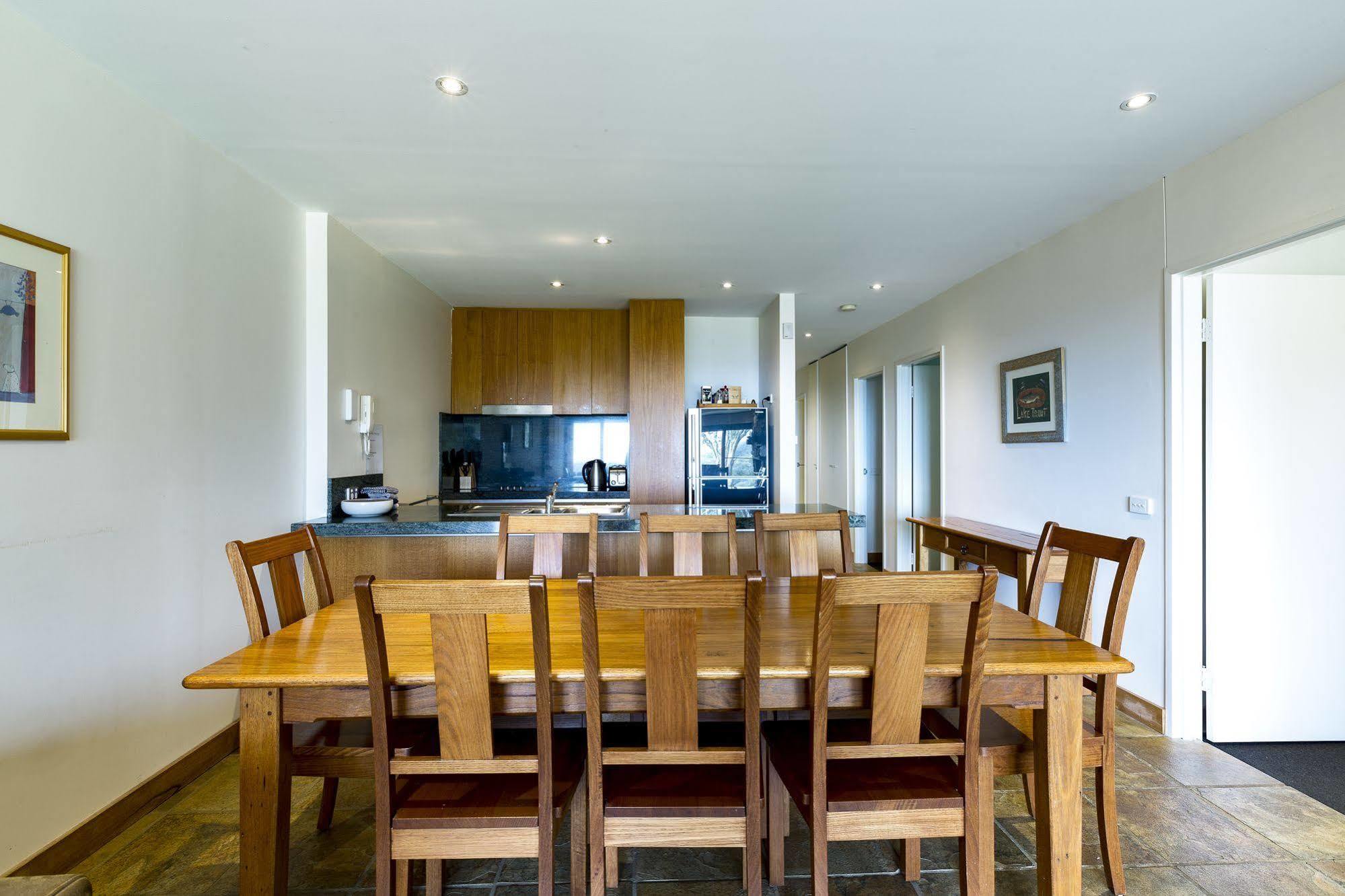 Alpine Woodsmoke Apartments Falls Creek Luaran gambar